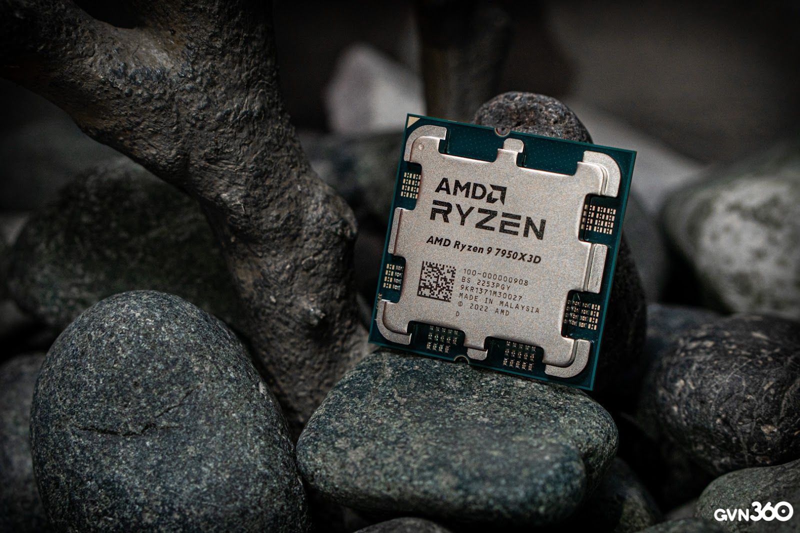 AMD Ryzen 9 7950X3D – Rất mạnh và rất mát!