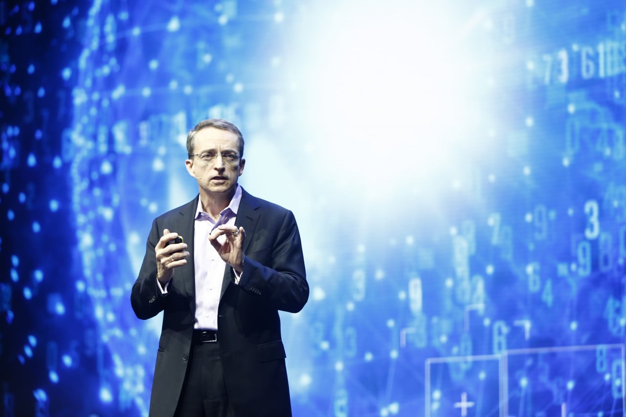 CEO Intel Bob Swan “nhường ghế” cho Pat Gelsinger do áp lực từ nhà đầu tư, khiến cổ phiếu công ty… tăng 10%