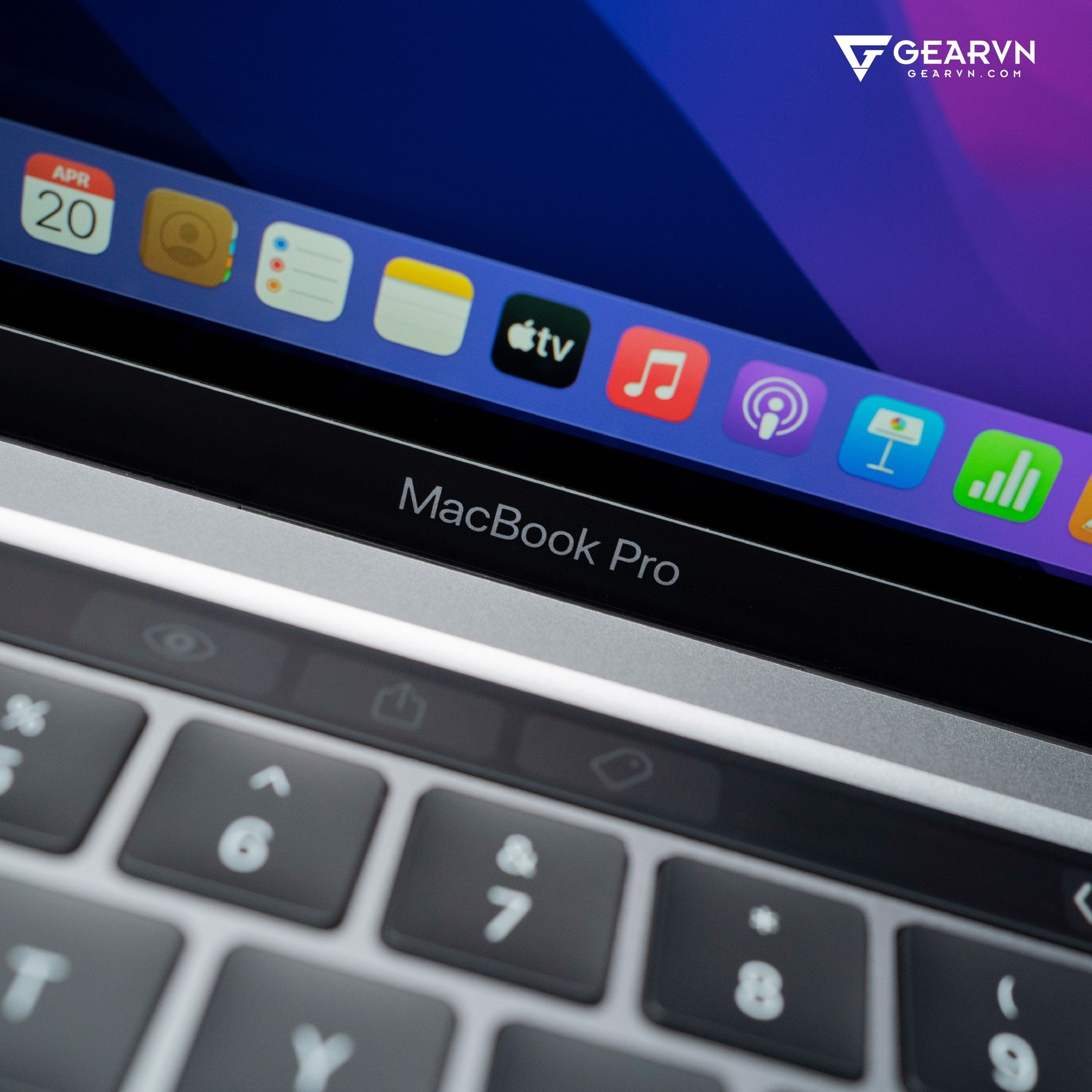 Cách sạc macbook, laptop để tránh chai pin hiệu quả