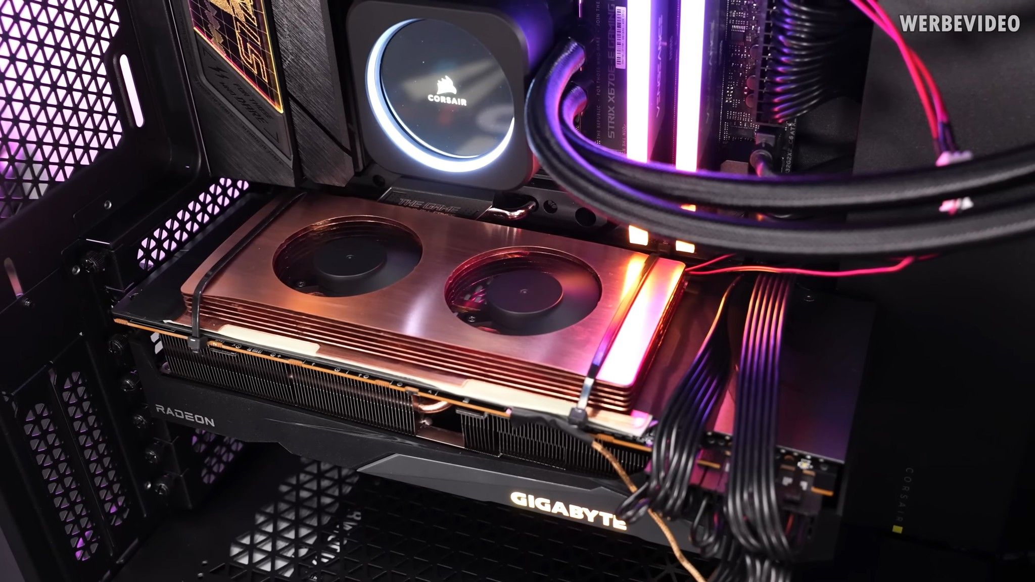 Đây là 2 tấm tản nhiệt backplate GPU vô tích sự nhất trên AliExpress