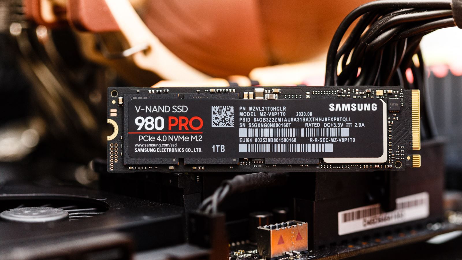 SSD có thể tăng giá từ 3-8% trong Quý II/2021 do thiếu chip điều khiển của Samsung