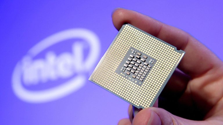 Dell khẳng định tình trạng khan hiếm CPU Intel vẫn chưa thuyên giảm, gây ảnh hưởng nghiêm trọng đến doanh thu