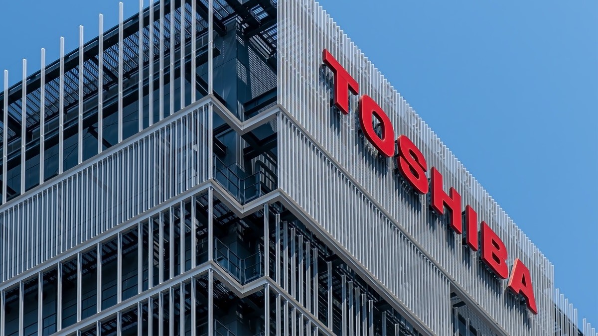Tập đoàn Toshiba bị xẻ làm 3 sau một loạt bê bối