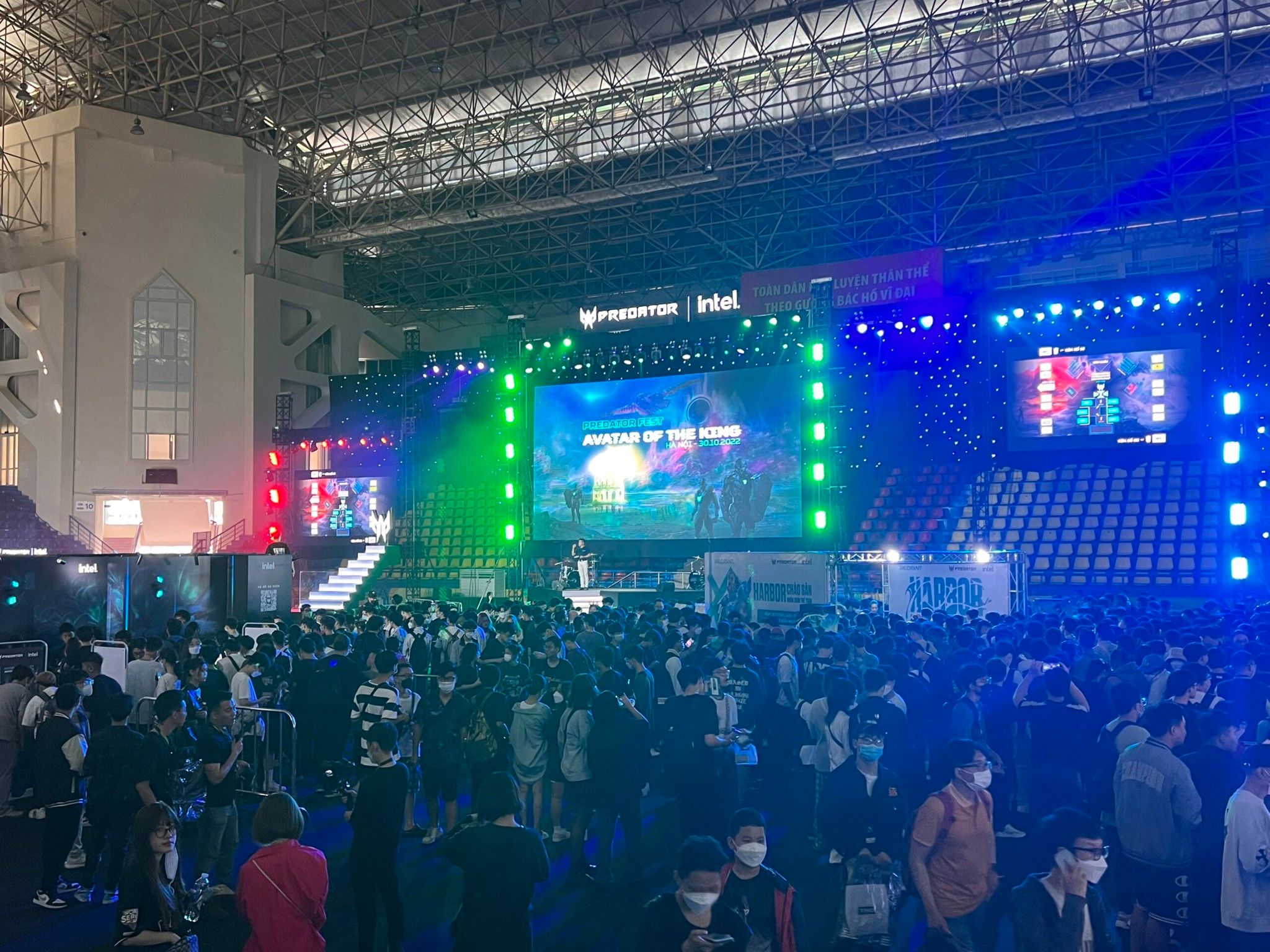 Predator Fest 2022: Avatar of the King - Mang không gian công nghệ kỳ ảo vào giữa lòng Hà Nội