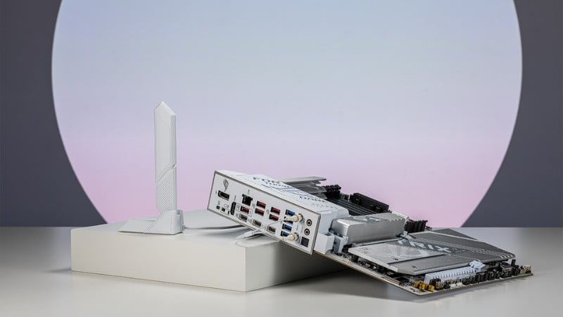 ASUS ROG STRIX X870-A GAMING WIFI đón đầu tương lai với kết nối PCIe 5.0 và WiFi 7