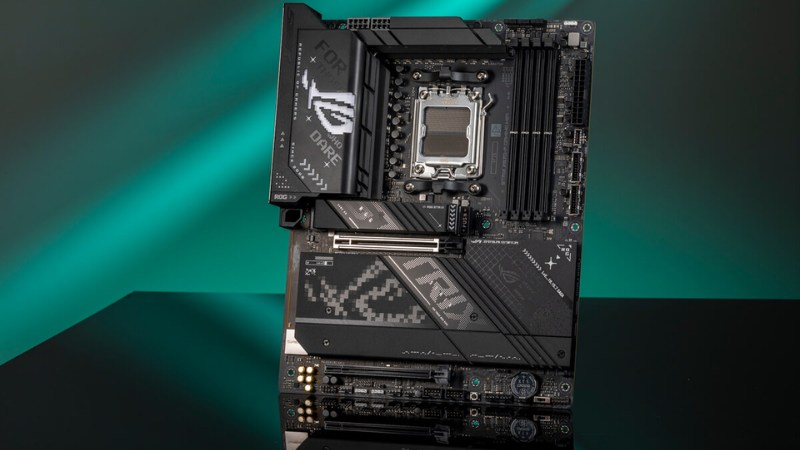 Bo mạch chủ ASUS ROG STRIX X870-F có thiết kế vô cùng mạnh mẽ