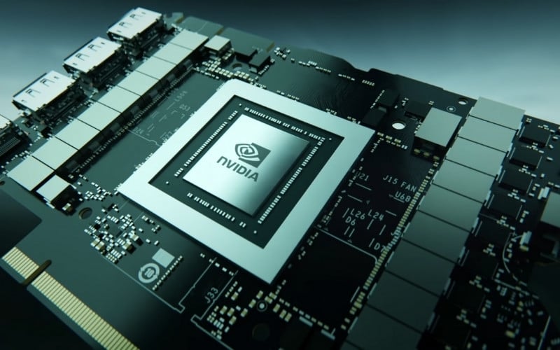 Card rời sử dụng VRAM của riêng mình mà không cần mượn từ RAM hệ thống.