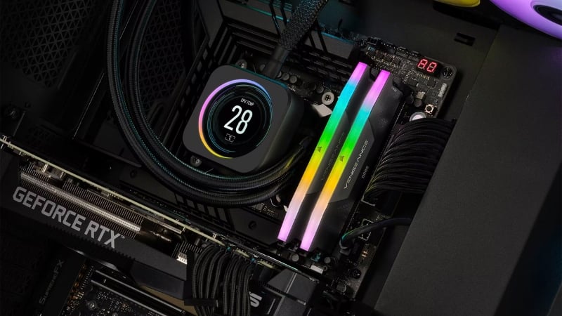 Tổng dung lượng của bộ nhớ Vengeance RGB lên tới 96GB