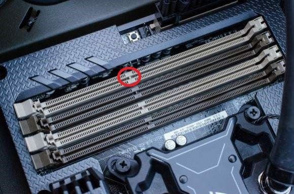 Hướng dẫn cắm RAM chuẩn không cần chỉnh - GEARVN