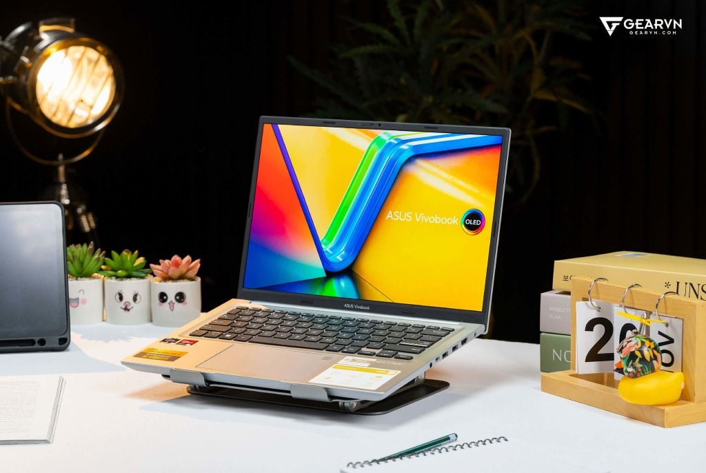 GEARVN - Laptop Asus VivoBook 14 OLED M1405YA KM047W