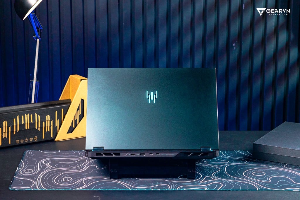 GEARVN - Laptop gaming Acer Predator Helios 18 PH18 73 93P0