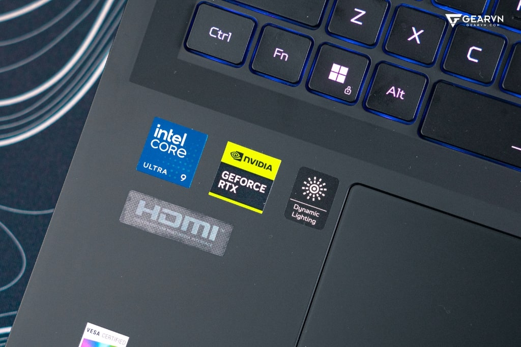 GEARVN - Laptop gaming Acer Predator Helios 18 PH18 73 98AQ