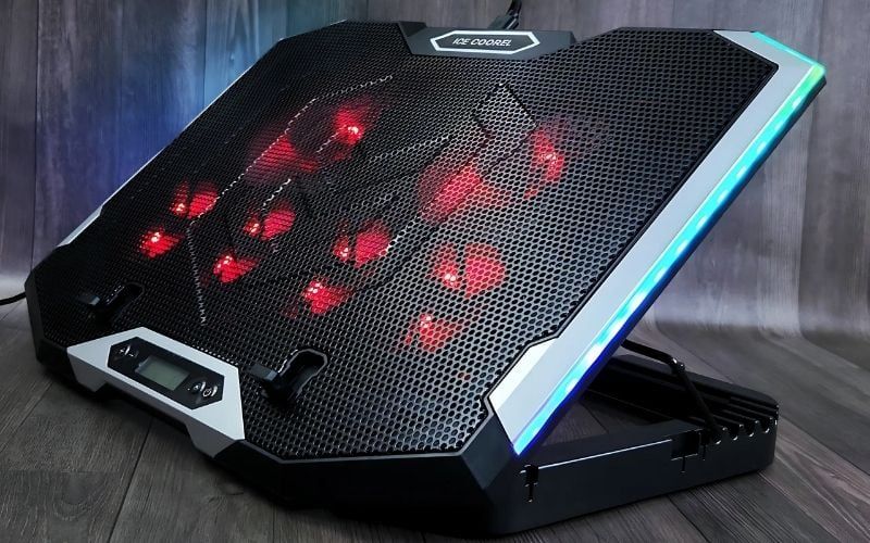 Đế tản nhiệt laptop sẽ duy trì hiệu suất ổn định khi chơi game trong thời gian dài