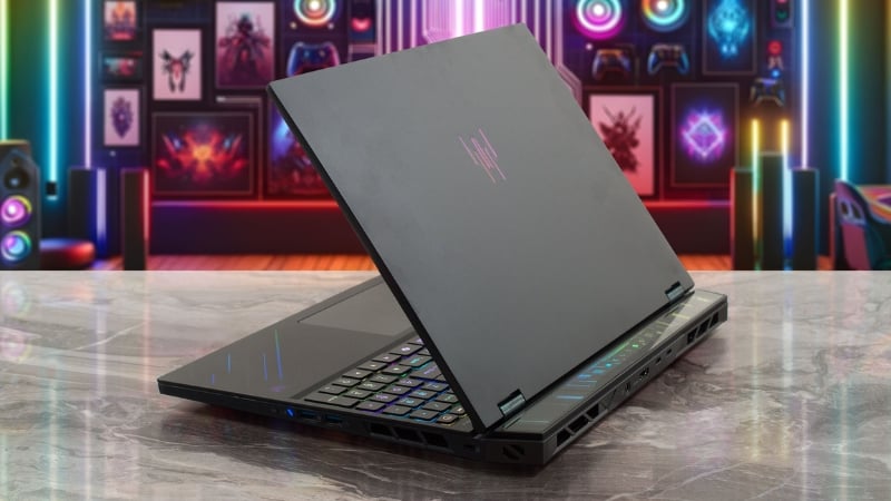 Predator Helios 16 có hệ thống tản nhiệt tối tân với quạt kép