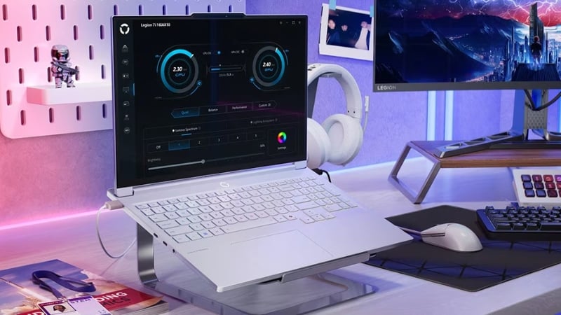 Lenovo Legion 7 được trang bị màn hình OLED 240Hz