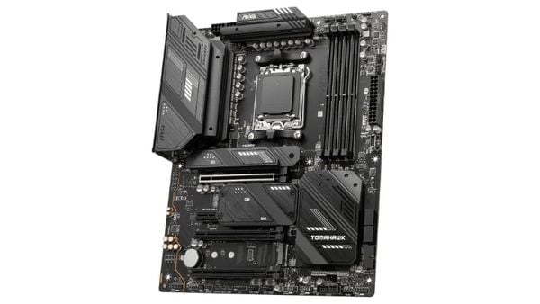 Khu vực VRM và tản nhiệt MOS của mainboard MSI MAG X670E TOMAHAWK WIFI