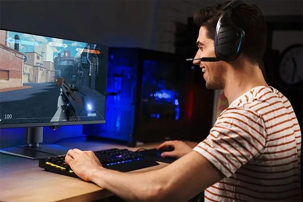 GEARVN - Màn hình MSI MAG 272QP QD-OLED X50 27