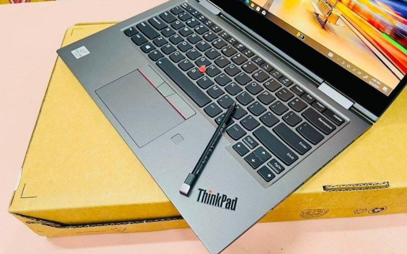 Vỏ máy làm từ kim loại thường mang đến cảm giác chắc chắn