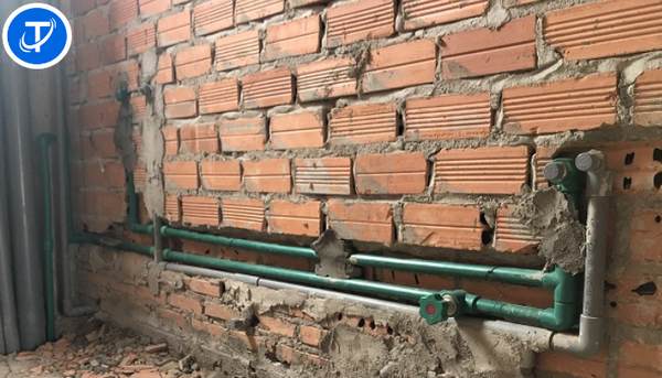 Tiêu chuẩn an toàn cần biết khi lắp đặt ống nước nóng