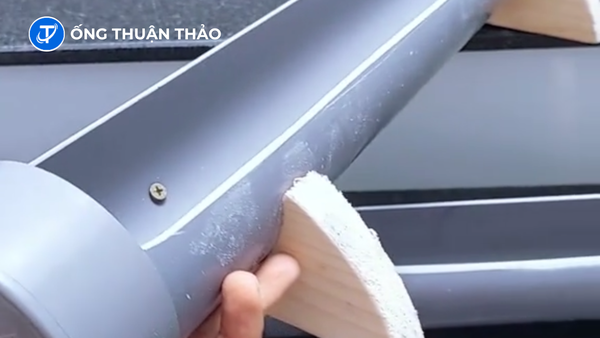 Sáng Tạo Với Ống Nhựa PVC: Nội Thất Xanh, Rẻ, Đẹp Thời Bão Giá 2