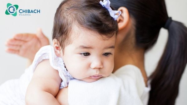 Trẻ tự kỷ có bám mẹ không? Cần làm gì để trẻ chủ động hơn?