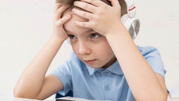 Trẻ bị chậm phát triển trí tuệ khó khăn trong việc ghi nhớ