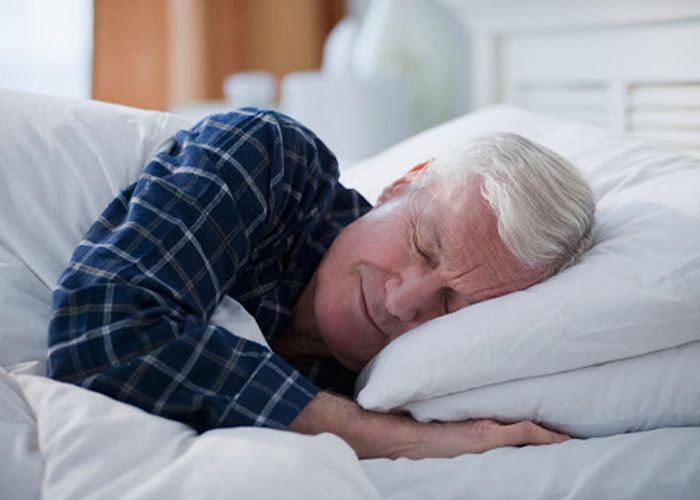 Kinh nghiệm chọn chăn ga gối đẹp cho người già