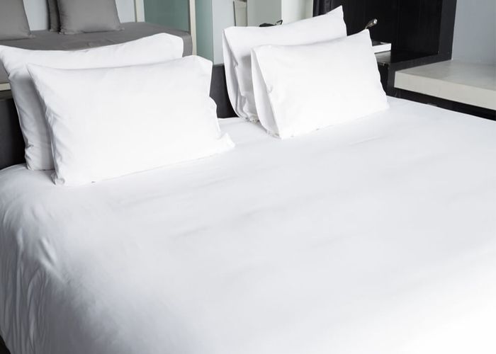 NHỮNG ĐIỀU CẦN LƯU Ý KHI MUA DRAP MÀU TRẮNG BẠN NÊN BIẾT