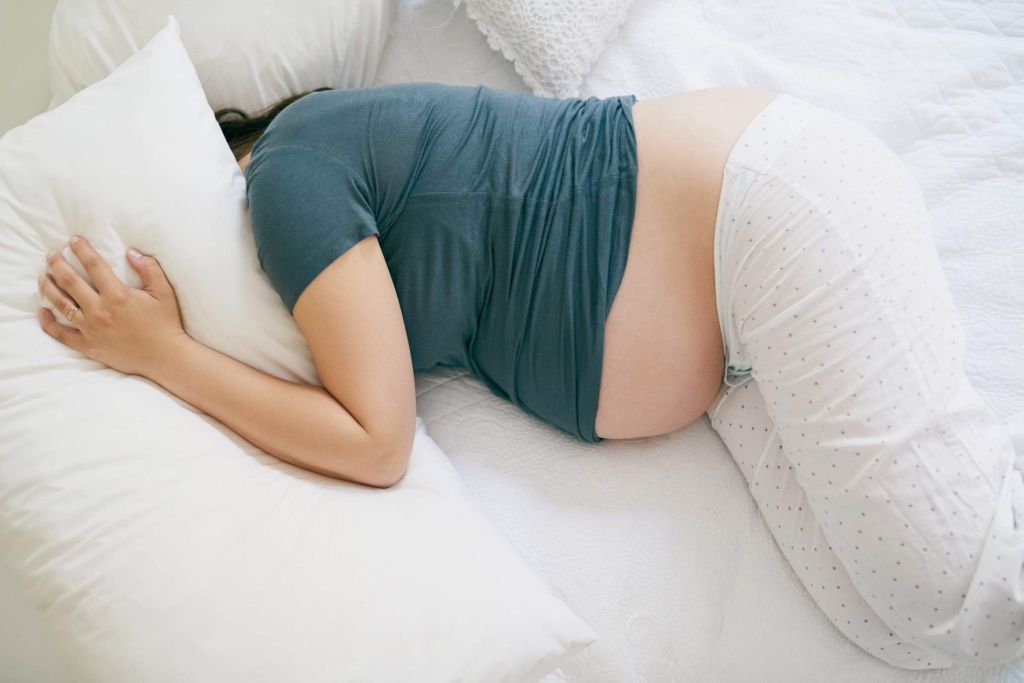 LÀM GÌ ĐỂ NGỦ NGON TRONG THỜI KỲ MANG THAI?