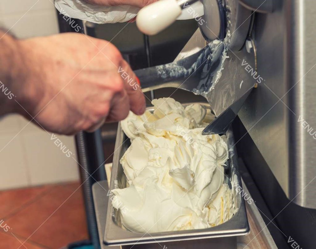 Applications of the hard ice cream machine Venus VHC120L