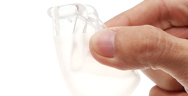 Cách đặt cốc nguyệt san không bị lệch