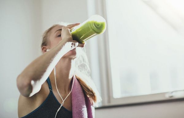 Uống nước ép cần tây giảm cân vào lúc nào