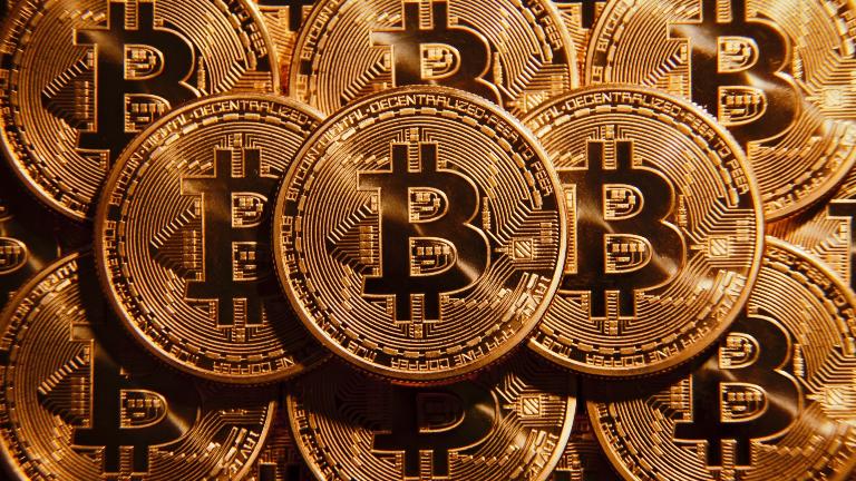 Giá Bitcoin nhích tăng nhẹ trong phiên giao dịch mới