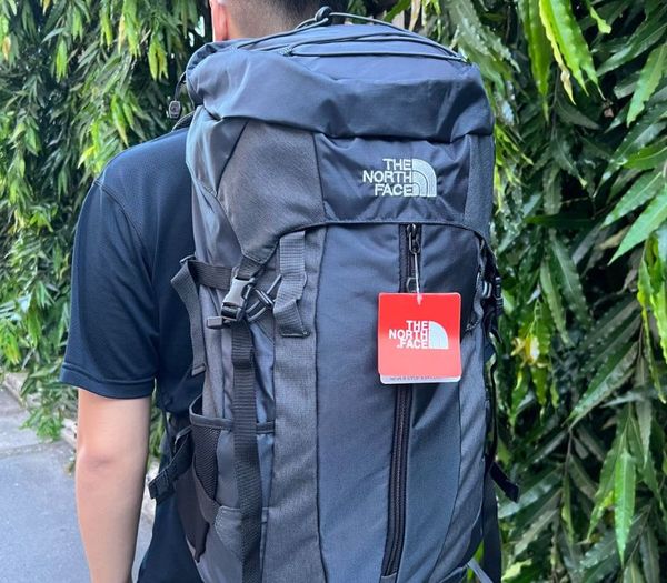 Top 4 mẫu ba lô thể thao nam hot nhất hiện nay