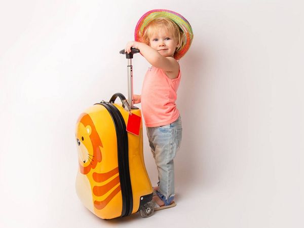 Balo kéo trẻ em tiện lợi và an toàn cho bé