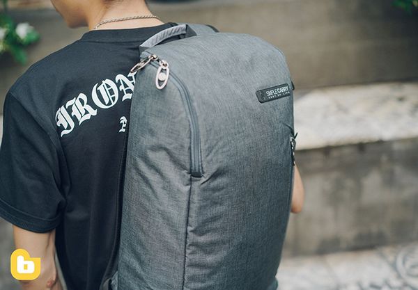 Bật mí tính cách cực chuẩn con người qua cách đeo balo