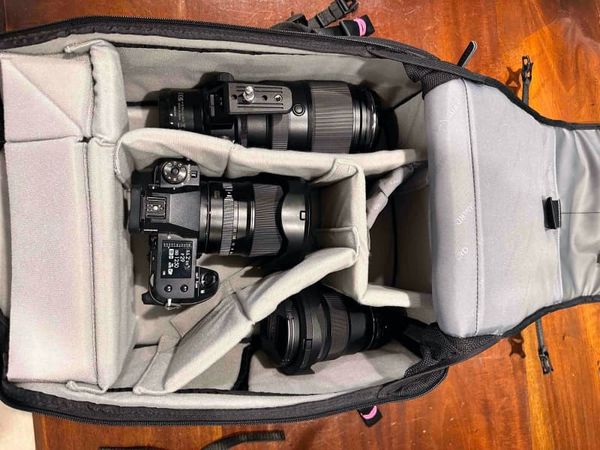 Tư vấn chọn mua balo máy ảnh cho dân chuyên nghiệp