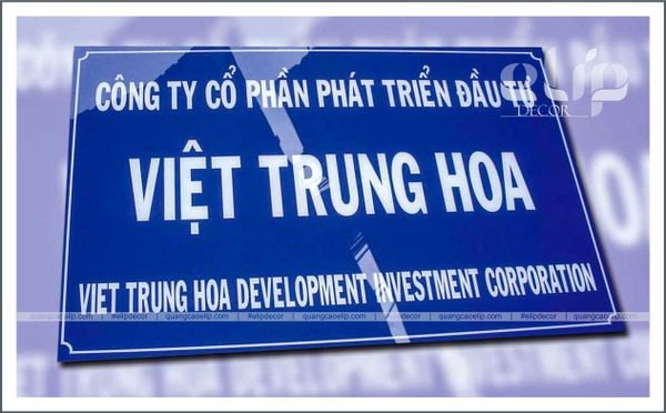 bảng tên công ty mica