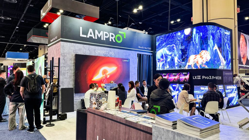 Lampro ghi dấu ấn mạnh mẽ tại InfoComm 2025 – Ngày đầu tiên khép lại đầy ấn tượng!