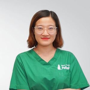 Dr. Vũ Thị Huế - Trưởng khoa truyền nhiễm