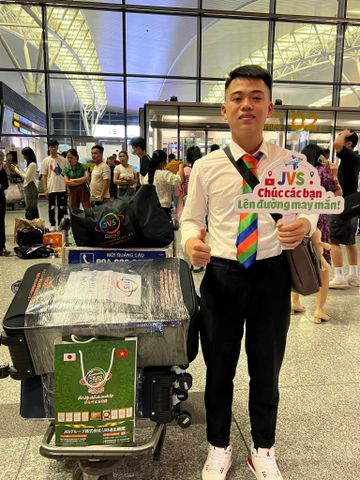 2024年4月17日 ベトナムの取引先である「JVSグループ」の実習生1名が日本に入国しました。