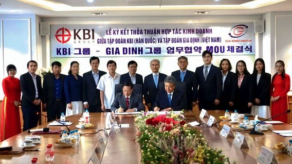 Lễ ký kết hợp tác kinh doanh (MOU) giữa Tập đoàn Gia Định và Tập đoàn KBI Hàn Quốc