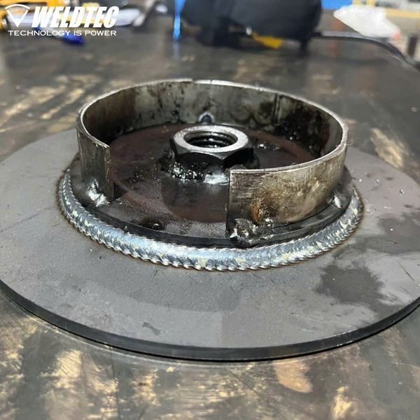 Weldtec bàn giao thành công sản phẩm Robot hàn Panasonic TM-1400G4 + YD-350GZ4 cho khách hàng