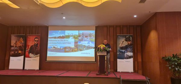 Bohler tổ chức họp và giới thiệu dòng sản phẩm mới giảm khí thải độc hại: Dây hàn Diamondspark GUARD 420MC