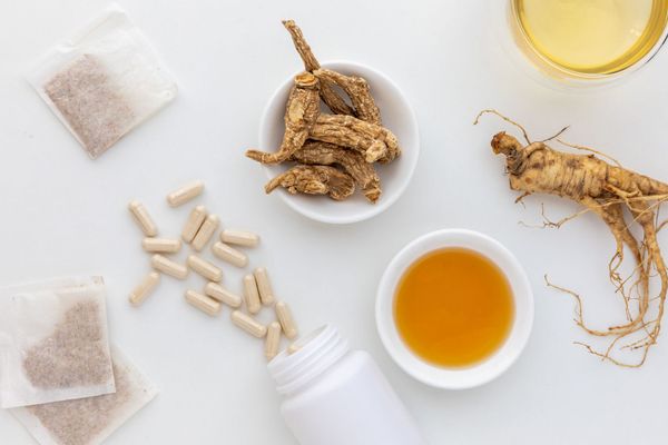4 Cách Tăng Đề Kháng Tự Nhiên Bằng Trà Thảo Mộc Vào Mùa Đông