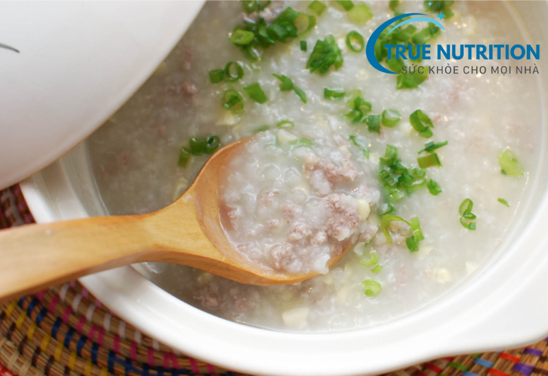 Trào Ngược Dạ Dày Ăn Cháo Được Không? Lợi Ích Và Lưu Ý!