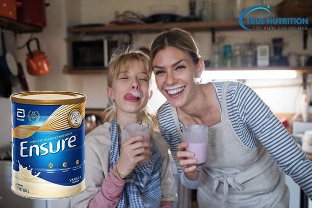 Cách pha sữa ensure không bị vón cục?