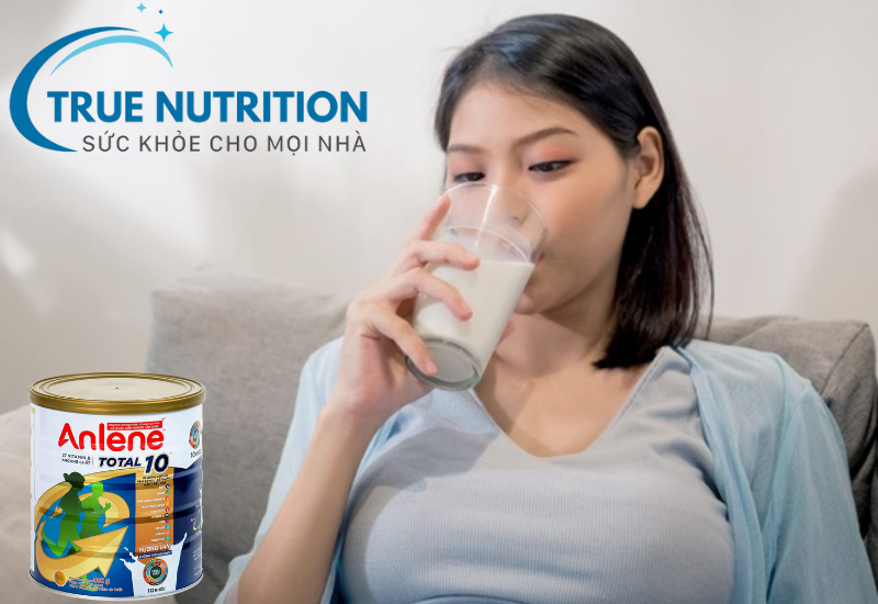 Đang Cho Con Bú Uống Sữa Anlene Được Không? Giải pháp vàng cho sức khỏe mẹ và bé