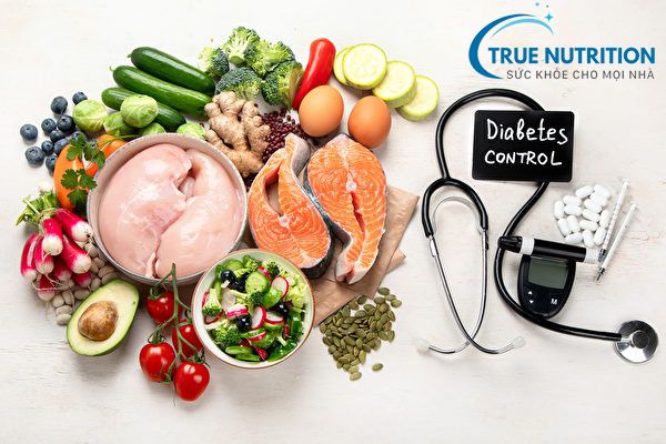 Người tiểu đường ăn uống như thế nào để tránh biến chứng?