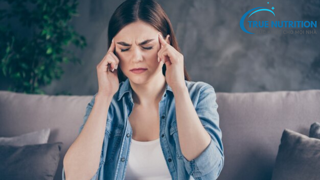Nguy Cơ Migraine: Nhận Diện Triệu Chứng và Các Giải Pháp Nhanh Chóng